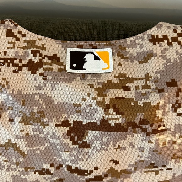 Nike San Diego Padres Baseball MLB Camo Jersey Men’s Sz: L - Picture 6 of 6